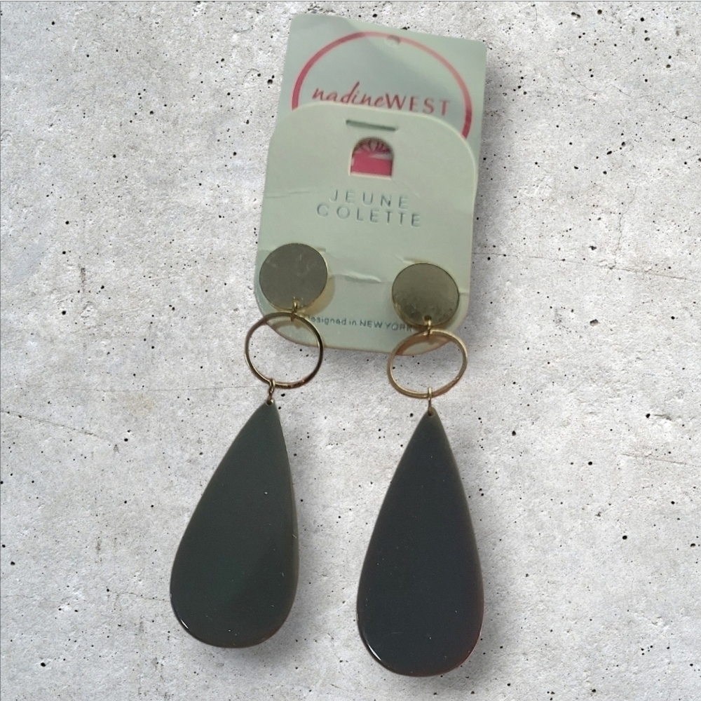 NWT Nadine West Lightweight Gold With Gray Acrylic Teardrop Earrings ~4"